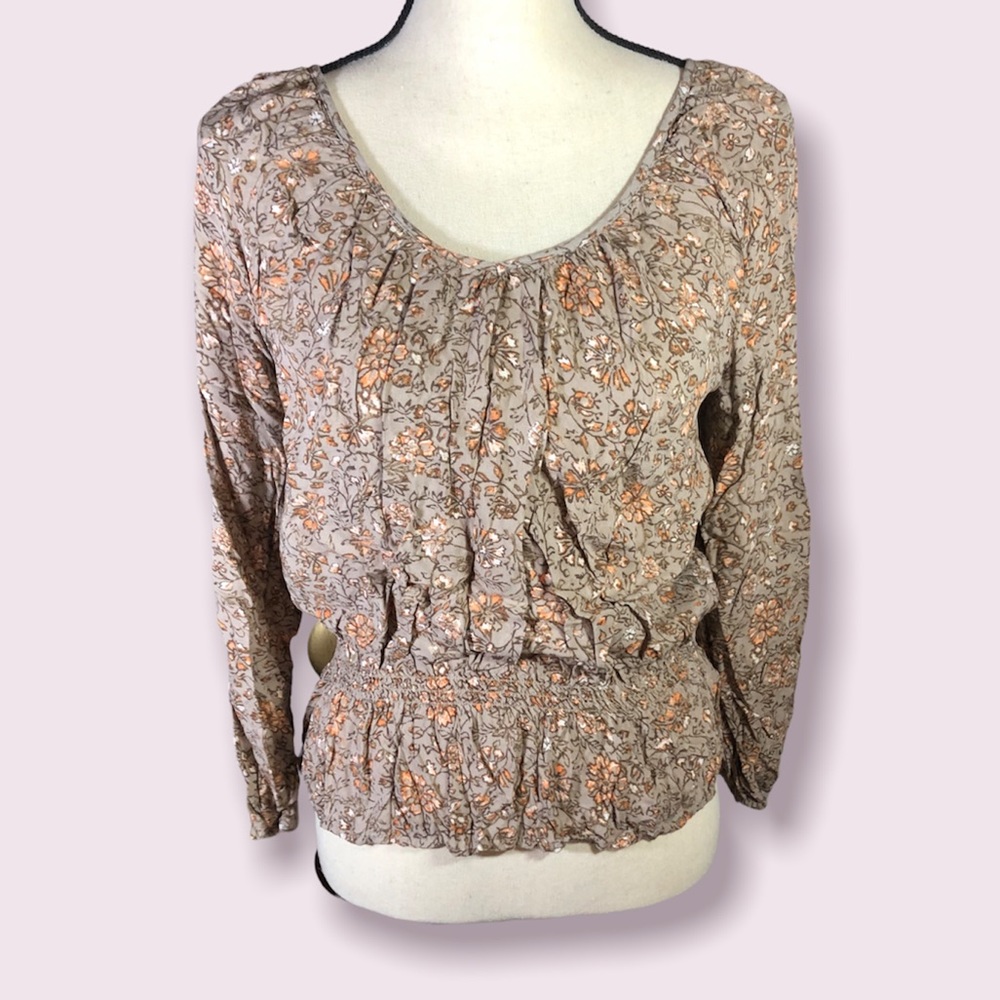 Tan Floral Blouse Peplum Style Flattering Fit Sz Sm
